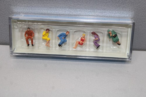 Preiser 14095 figuren sitzende - 14095,