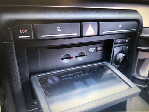Audi gps navigation - b6,