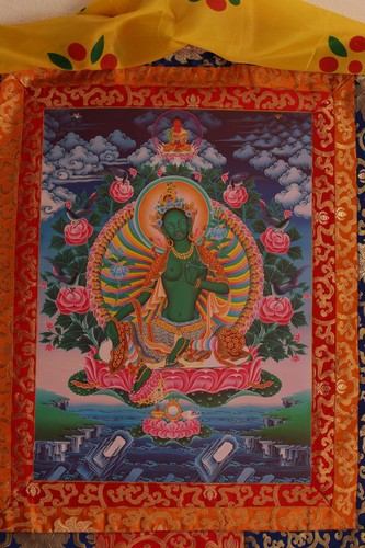 Großes buddha bild - bild-, grüne