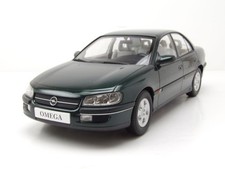 Opel Omega B 1996 dunkelgrün Modellauto 1:18 Triple9