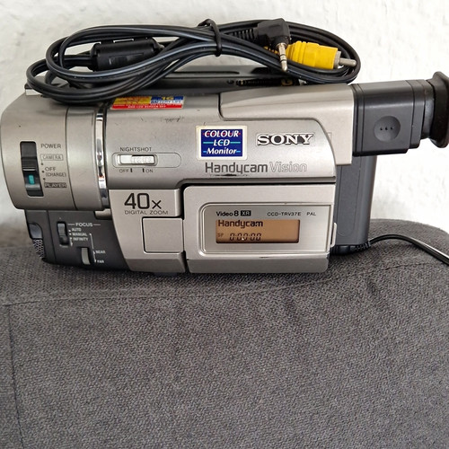 Sony handycam ccd - sony,