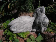 Fisch - Karpfen - Wasserspeier - Skulptur - Steinfigur - Gartendeko