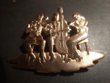 Brosche selt. Kunst vergoldet