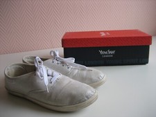 YOUNG SPIRIT SNEAKER