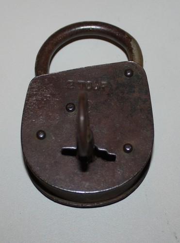 Altes vintage vorhängeschloss - altes,