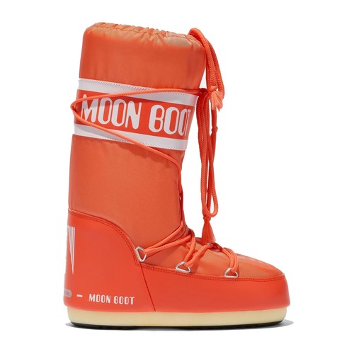 Moon boot - moon,