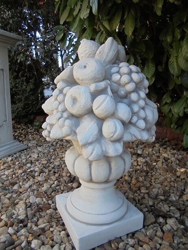 Steinfigur schmuckamphore - steinfigur,