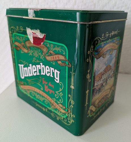 Dose blech mit deckel - dose,