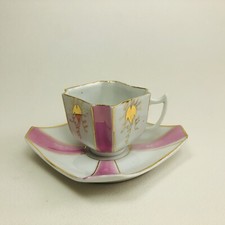 hübsche kleine alte