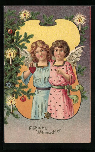 Weihnachtsengel neben