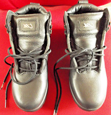 K1X MAX AIR FORCE ONE, LEDER