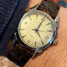 Croton Uhr Nivada Grenchen