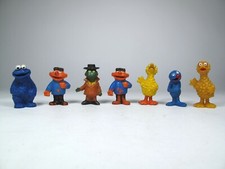 sesamstraße vintage figuren krümelmonster ernie schlemil bibo grobi 70er jahre