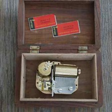 Reuge Spieluhr Liebestraum Menuet in G Walzenspieluhr