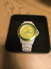 S. Oliver Armbanduhr