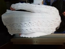 handgestrickte Damenjacke