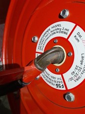 Schlauch Haspel 25m mit Strahlrohr zu verkaufen