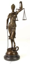 Bronz Bronzeskulptur Justitia auf Marmorsockel H 40 cm Göttin der Gerechtigkeit