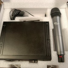 The t.bone Wireless Microphone