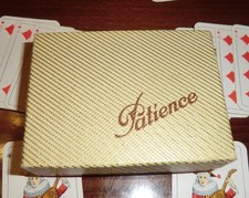 Patience  Kartenspiel  kleine Karten  104 Karten und 6 Joker neuwertig