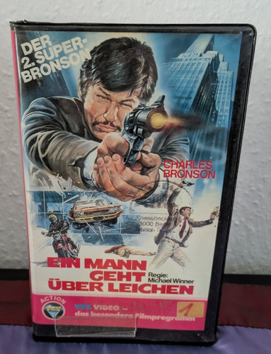 Ein mann geht - ein, leichen