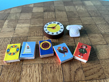 Uhr  Bücher Telefon Bodo