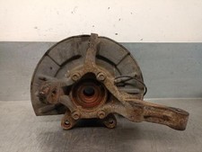 4511165J00 achsschenkel vorne