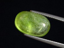 Peridot 9,47 Ct. Apfelgrün