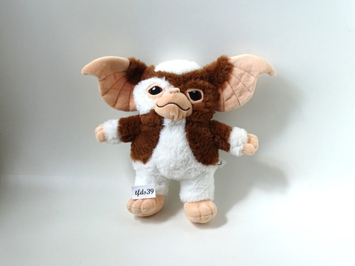 Play gremlins gizmo - by,