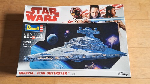 Revell star destroyer 2700 - star, 1:2700