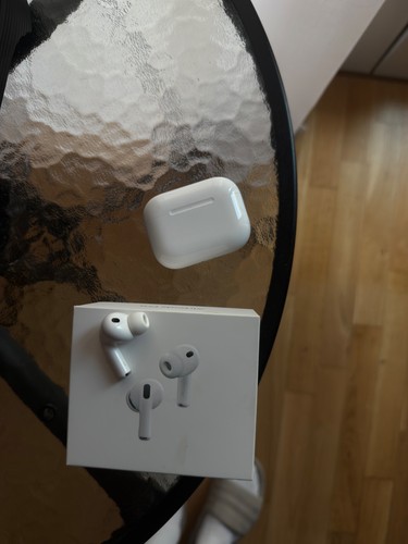 Apple airpods pro linker - apple,