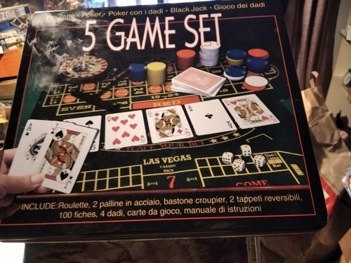 Roulette und kartenspiel - kartenspiel,