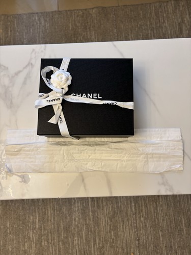 Chanel geschenkbox box - chanel,