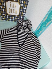 47) Closed Damen Hoodie