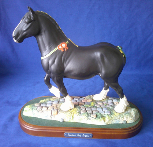 Royal doulton figur eines - figur,