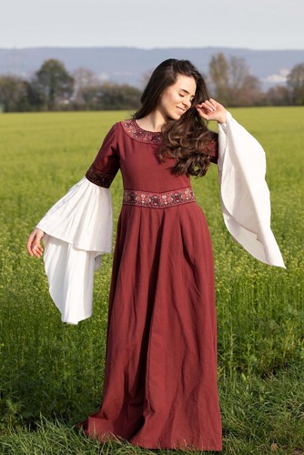 Edles kleid mit bordüre - kleid,