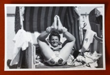 Alte DDR Fotos  Frau im Bikini