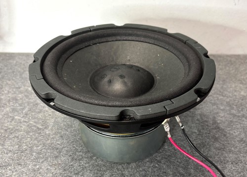 Bass subwoofer aus jbl sub - aus,