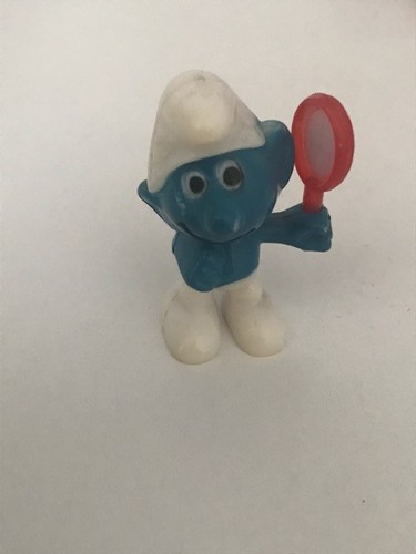 Eitelkeitsschlumpf mit - ei,
