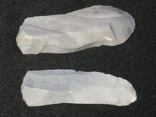 MUSEUMSKOPIE! ZWEI KRATZER SCHABER 99mm STEINZEIT NEOLITHIKUM FEUERSTEIN SILEX