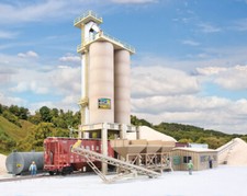 Spur H0 -- Bausatz Kieswerk