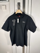 SUPREME CURSIVE POLO