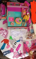 Barbie Wohnmobil 90ger jahre , Küche, Fitness Schrank und Trimmrad 