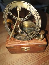 Antik Sonnenuhr Kompass