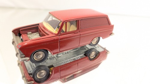 Moskvitch 434 red ussr - 434,