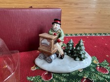 Villeroy & Boch  Christmas Market Leierkastenmann