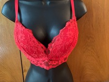 BH Gr. 85 B rot Spitze von H&M