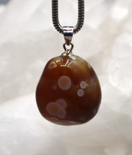 AUGENACHAT Anhänger