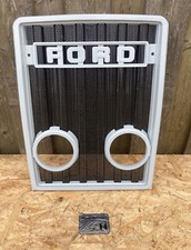 FORD Traktor Kühlergrill 2600
