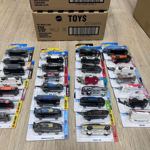 Hot wheels 2026 case - wheels,